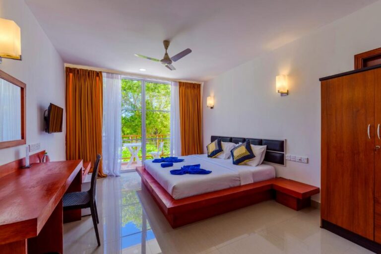Athiri Beach Maldives