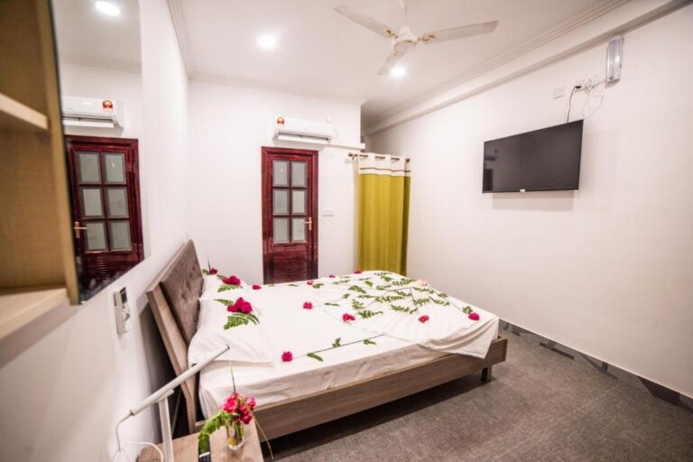 Dhangethi INN