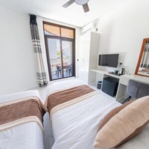 Photo of Heron Beach Hotel Dhiffushi