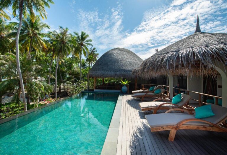 Island Luxury Boutique Hotel