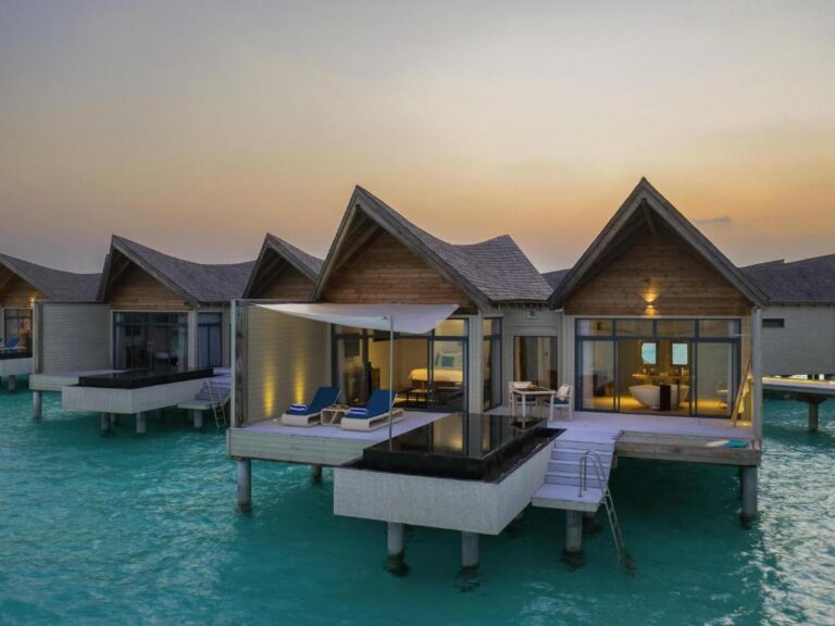 Kuredhivaru Resort and Spa