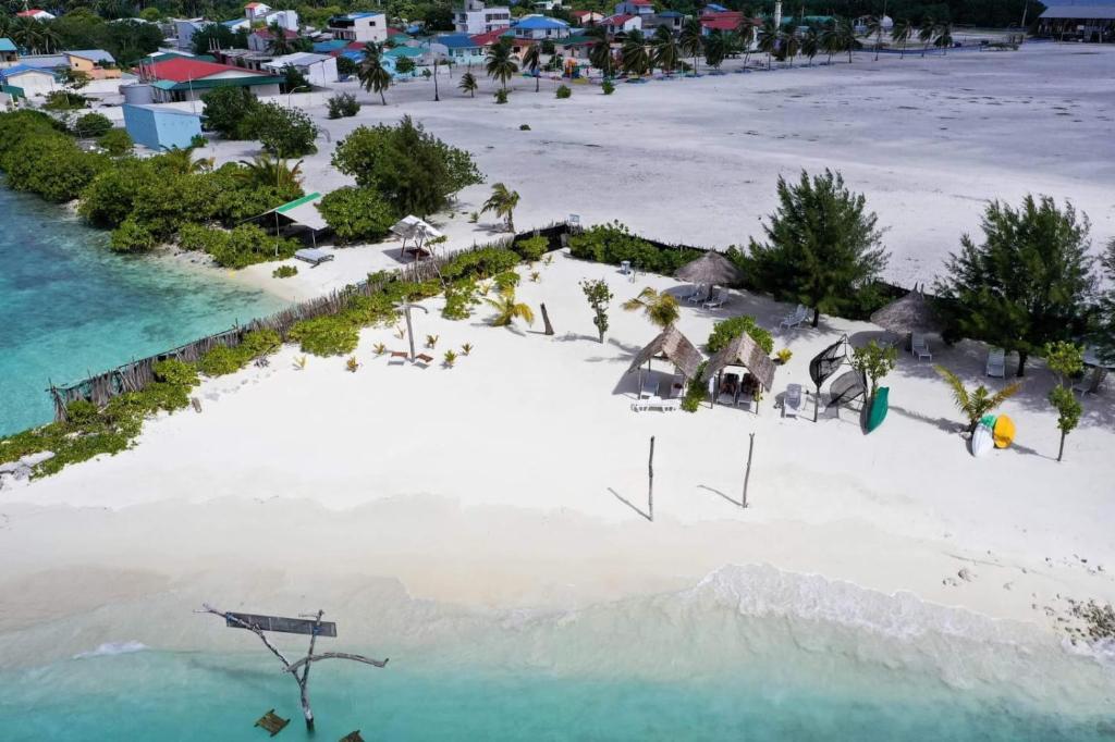 Photo of Ocean Waves Inn