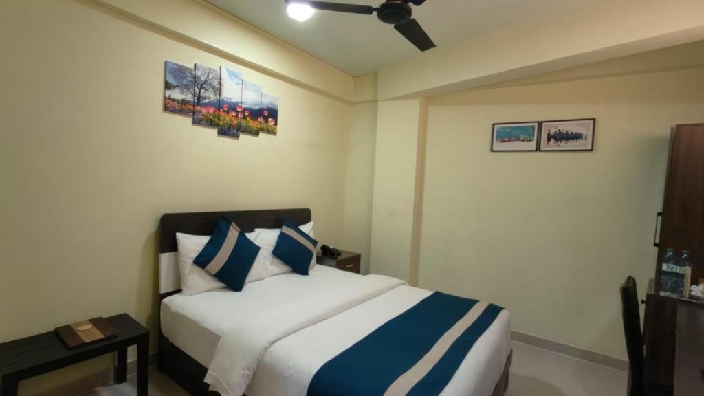 Photo of Tourist Inn